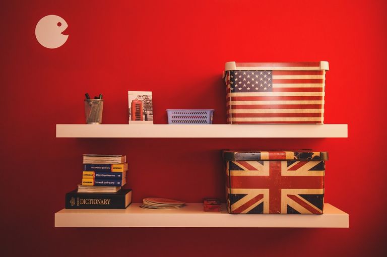 american-1209605 960 720-768x510